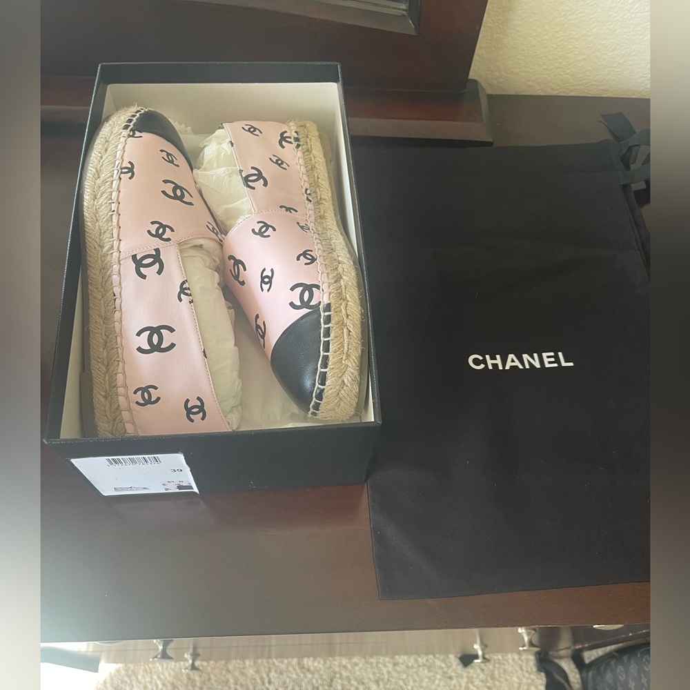 BRAND NEW CHANEL Espadrilles. Size 39 UK.